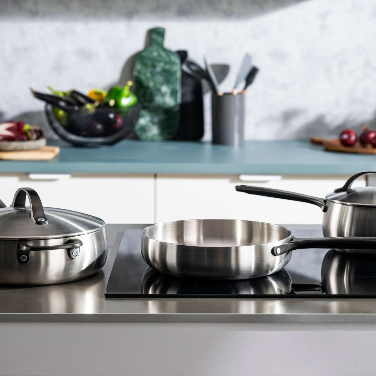 Belly-5pc-cookware-set-smokey-black