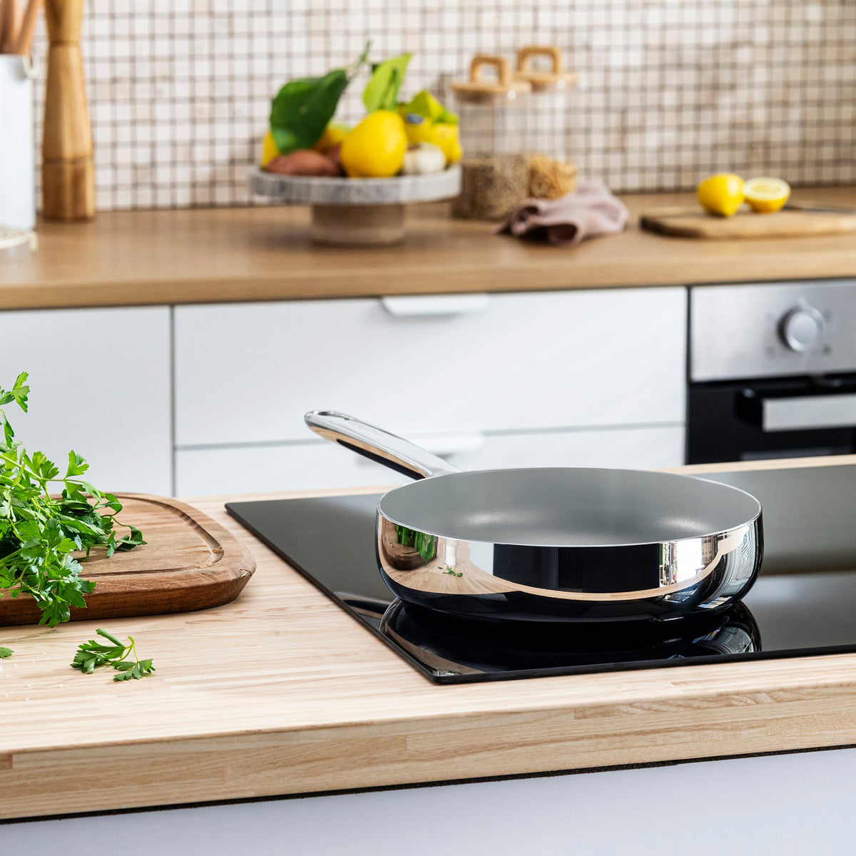 Belly-frying-pan-non-stick-stellar-steel-24CM